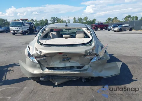 2016 Ford Focus Se z USA, uszkodzony, nr VIN 1FADP3F20GL401697